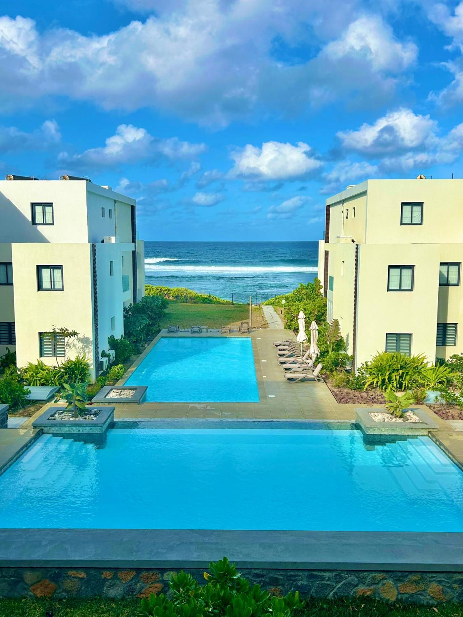 Eastern Blue Beachfront Luxury Apartment Poste Lafayette Esterno foto